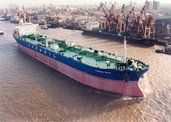 71000吨巴拿马型油轮